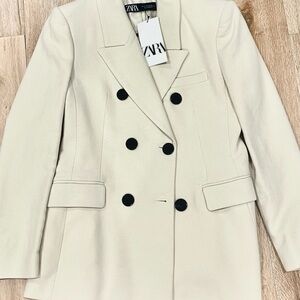 Zara Women's Cream Trench Coat